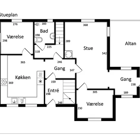 Vila Beautiful Yellow Country By The Water